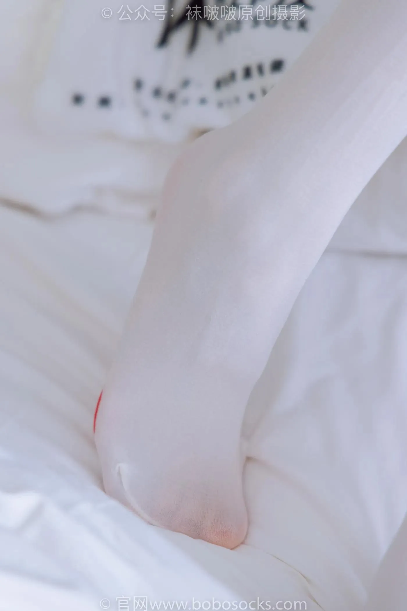 [BoBoSocks袜啵啵]NO.177 稚予-皮鞋、厚白丝（脚底猫爪印款） [140P]插图5